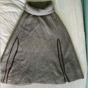 Lauren Ralph Lauren brown cape with turtleneck